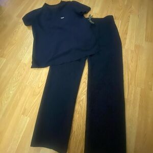 Figs Navy Blue Scrub Top S and Livingston bottoms S/P